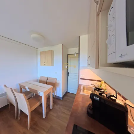 Apartment Vue Clim 4 A 5 Couchage Ne S