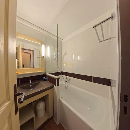 Vue Clim 4 A 5 Couchage Ne S Apartment